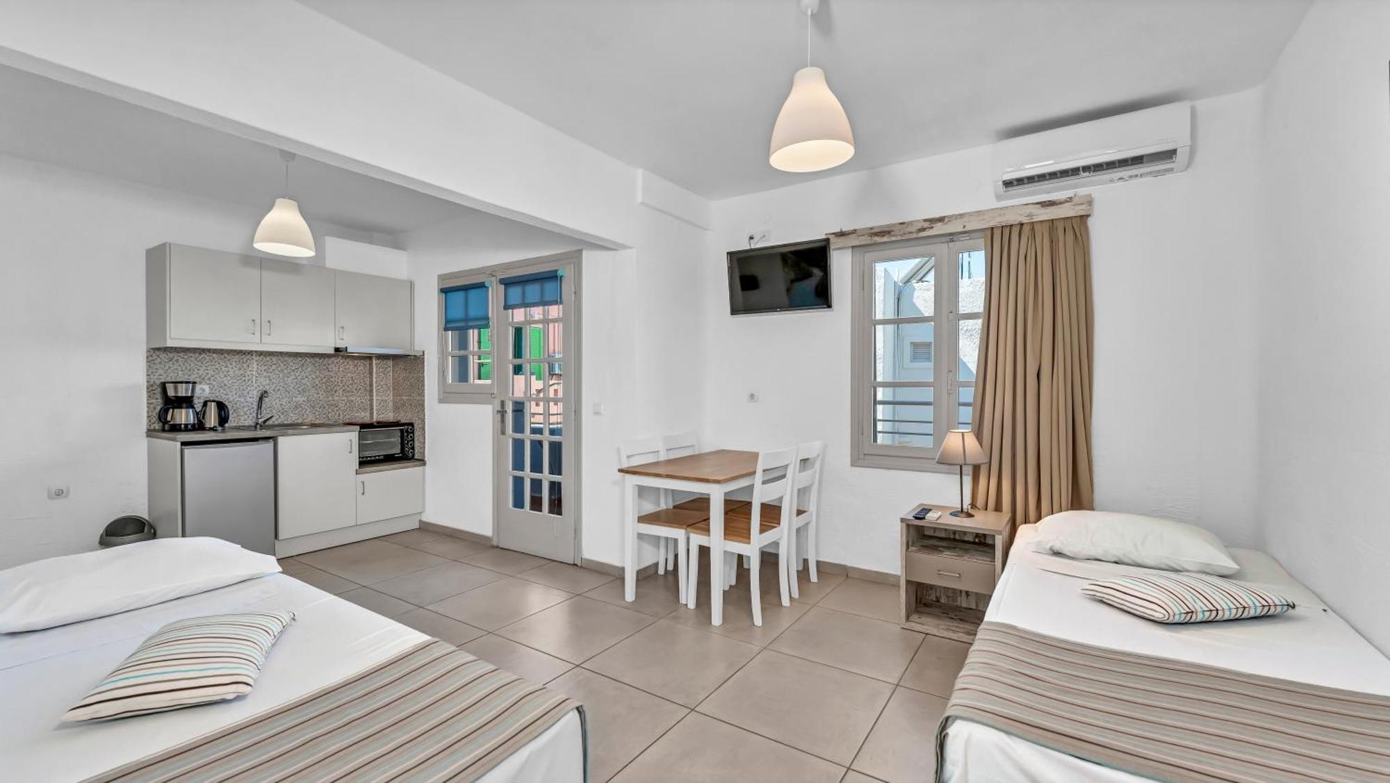Evina Rooms & Suites Kokkini Hani Exterior photo